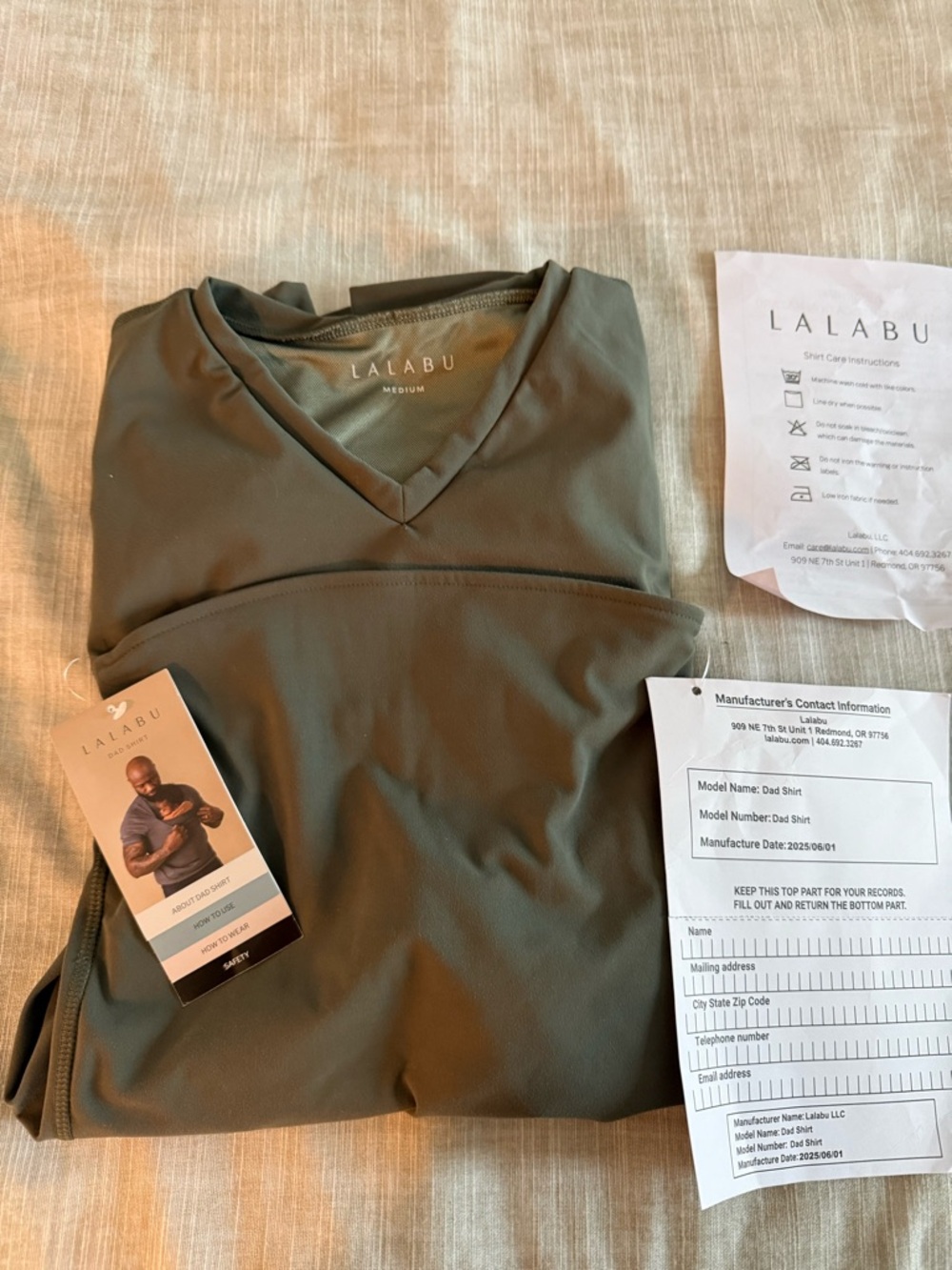 Lalabu dad shirt NWT Long-Sleeve baby wearing/carrying shirt in olive green - Picture 4 of 5